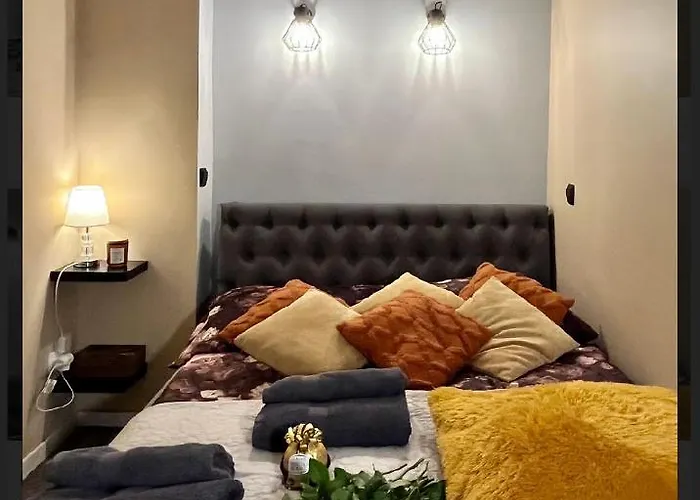 Majowa Апартаменты Еленя-Гура