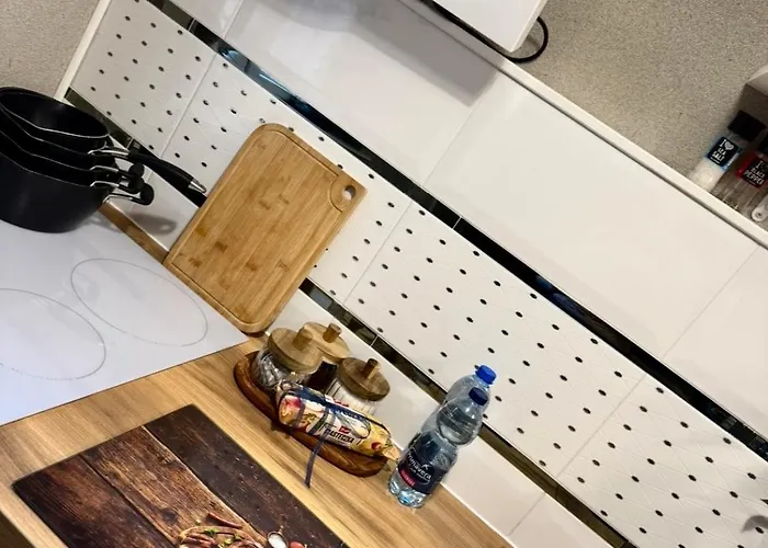 Majowa Еленя-Гура